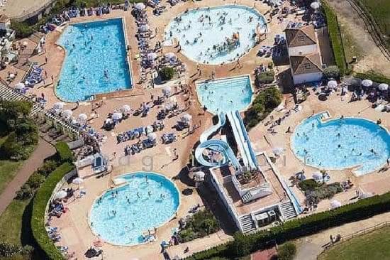 Proche des Sables D'Olonne appartement calme pour 4 personnes situé face au Golf de Bourgenay à Talmont st Hilaire Exterior foto